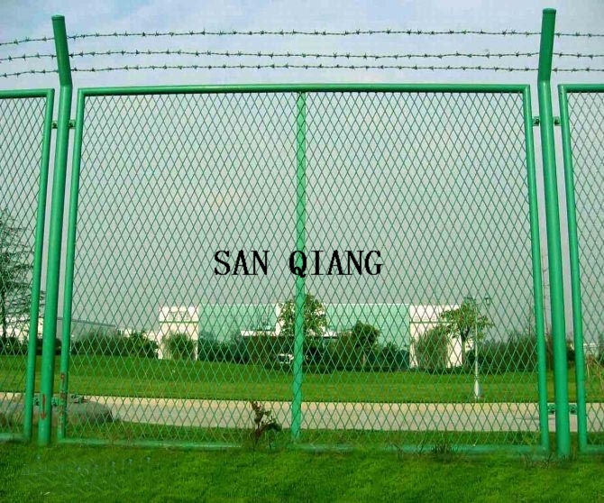 钢板网护栏